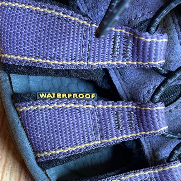 Keen Dark Purple Outdoor Sandals - Picture 9 of 9
